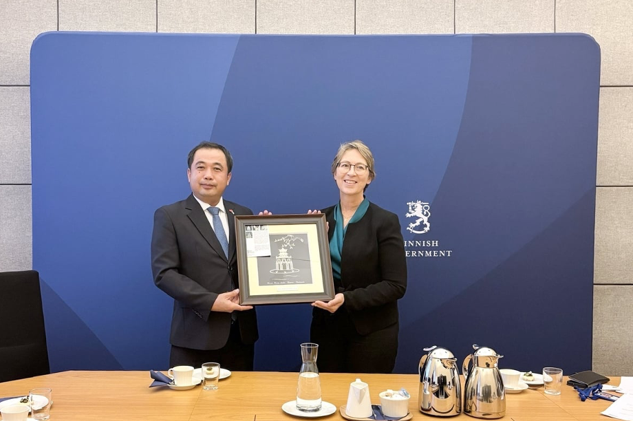 Acting Minister of Agriculture and Environment of Vietnam Tran Duc Thang held a working meeting with the Minister of Agriculture and Forestry of Finland.